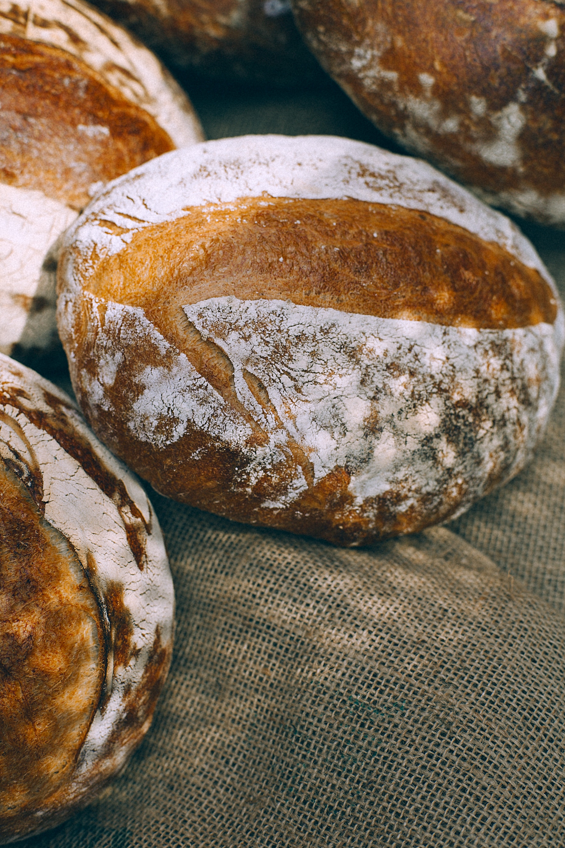 Bread and the French Revolution – Geni Kuckhahn